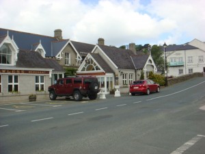 Reconstruction of Hotel, Aughrim