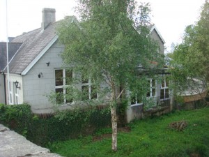 Reconstruction of Hotel, Aughrim